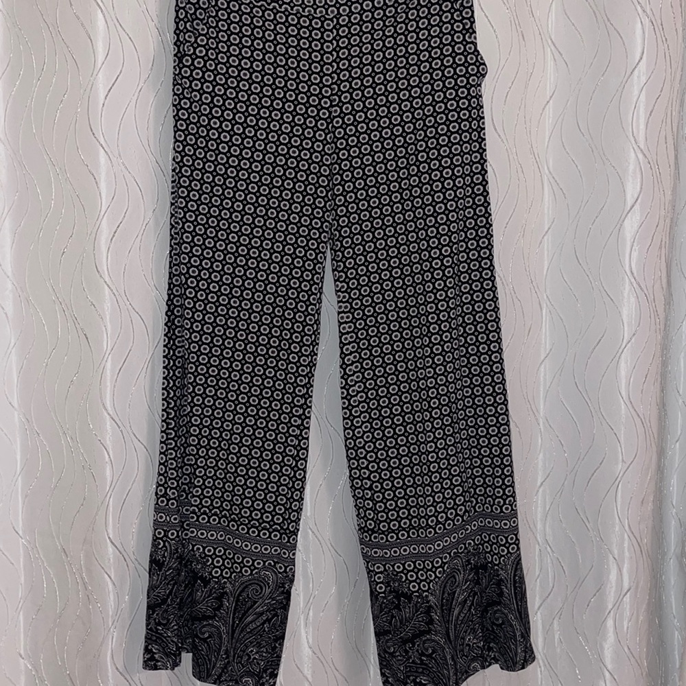 Patterned Pants With An Elastic Waste And No Hard… - image 1